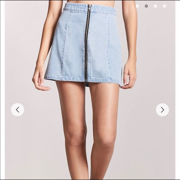 Zip-Front Denim Skirt - Picture 4 of 4